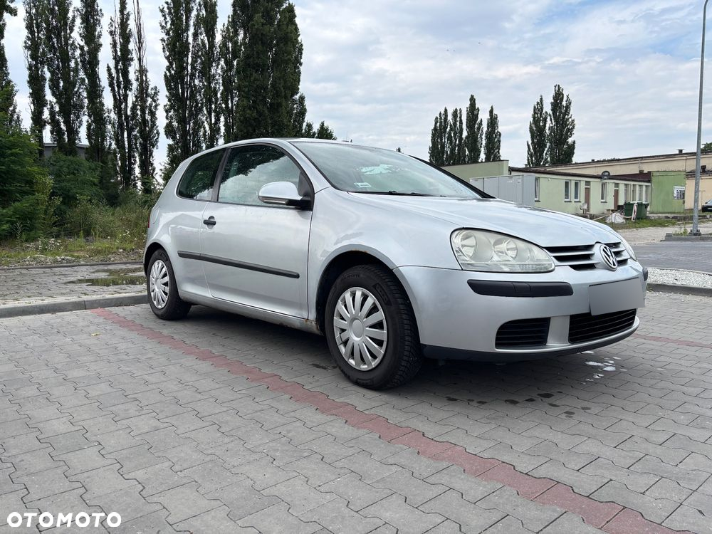 Volkswagen Golf - 2