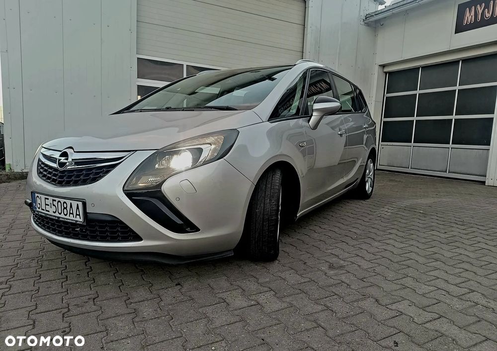 Opel Zafira Tourer 2.0 CDTI Automatik Edition - 1