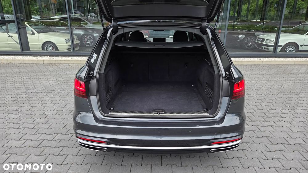 Audi A4 Avant - 27