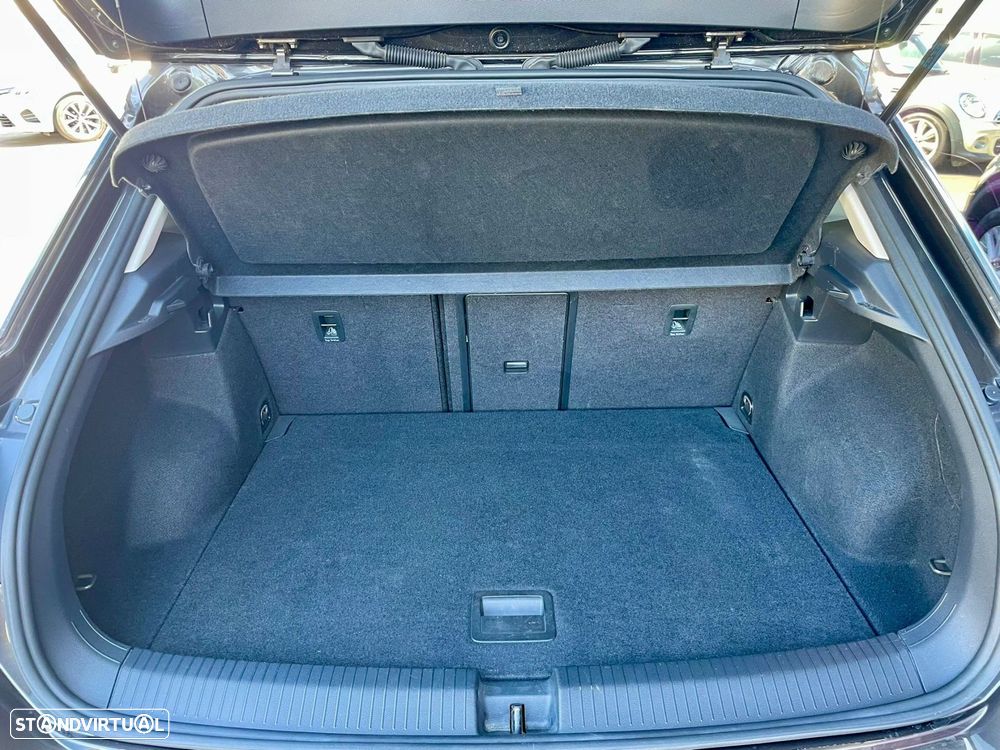 VW T-Roc 1.0 TSI Style - 12