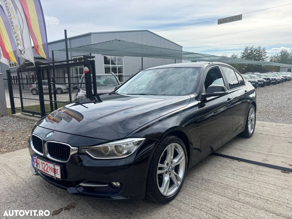 BMW Seria 3 320d Sport Line - 3