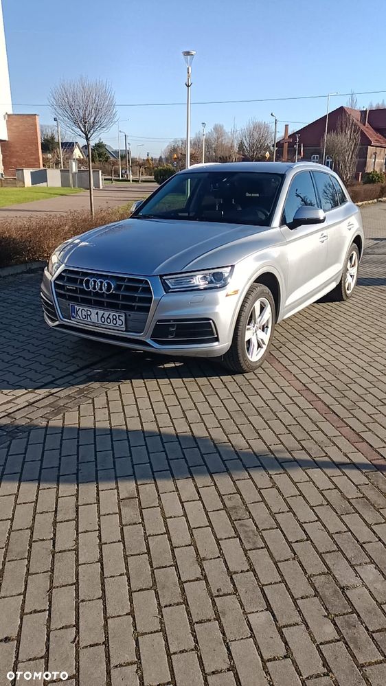 Audi Q5 2.0 TFSI Quattro S tronic design - 2