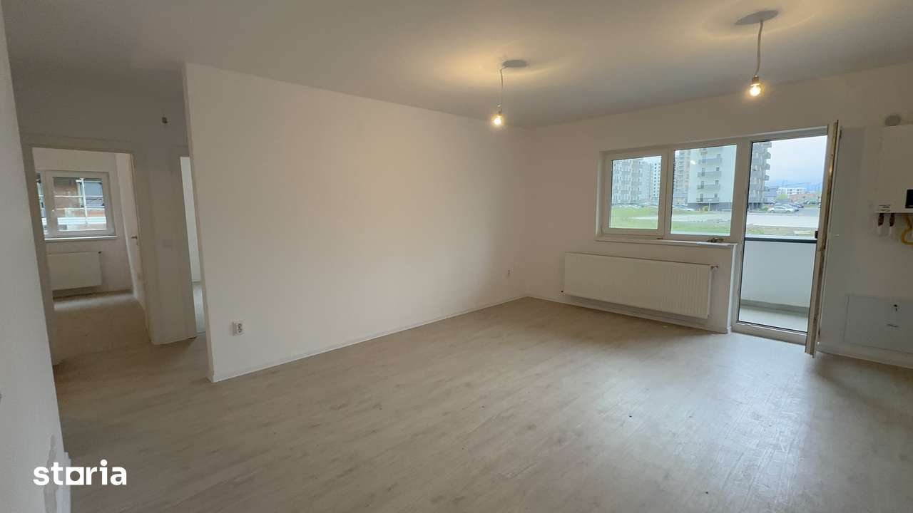 Apartament 4 camere 78 mp utili D-na Stanca Selimbar la cheie — fotografia 1
