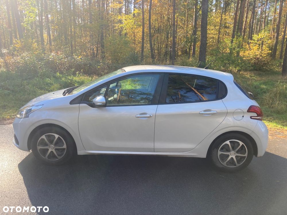 Peugeot 208 1.2 PureTech Active - 8