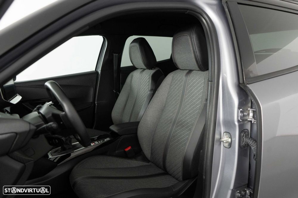 Peugeot 2008 1.2 Allure - 10