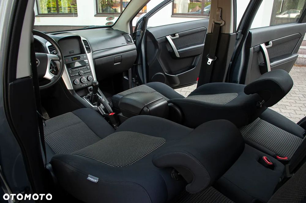 Chevrolet Captiva 2.4 2WD 5 Sitzer LS - 11