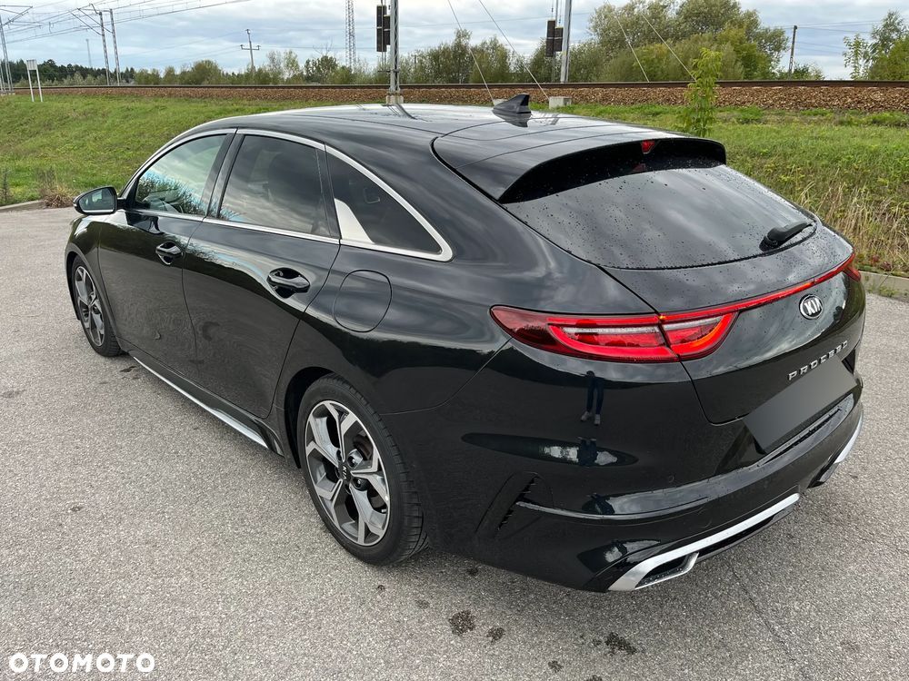 Kia ProCeed 1.4 T-GDI DCT7 OPF GT LINE - 14