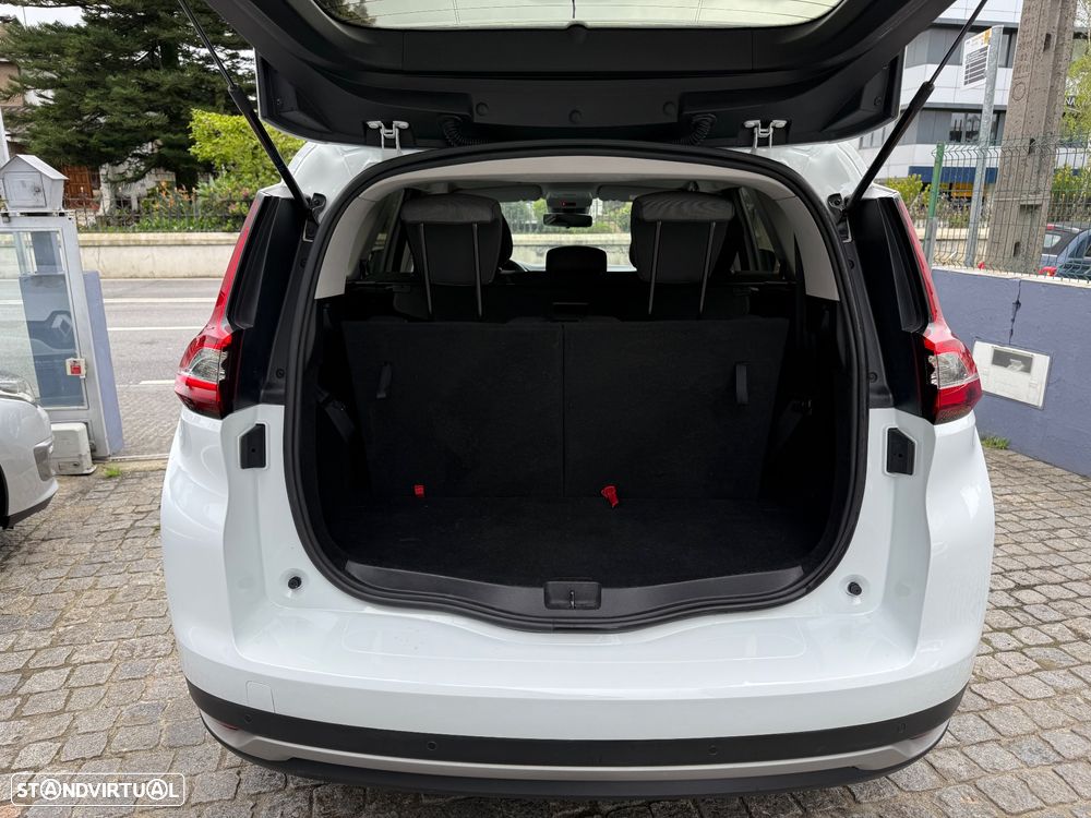 Renault Grand Scénic - 15