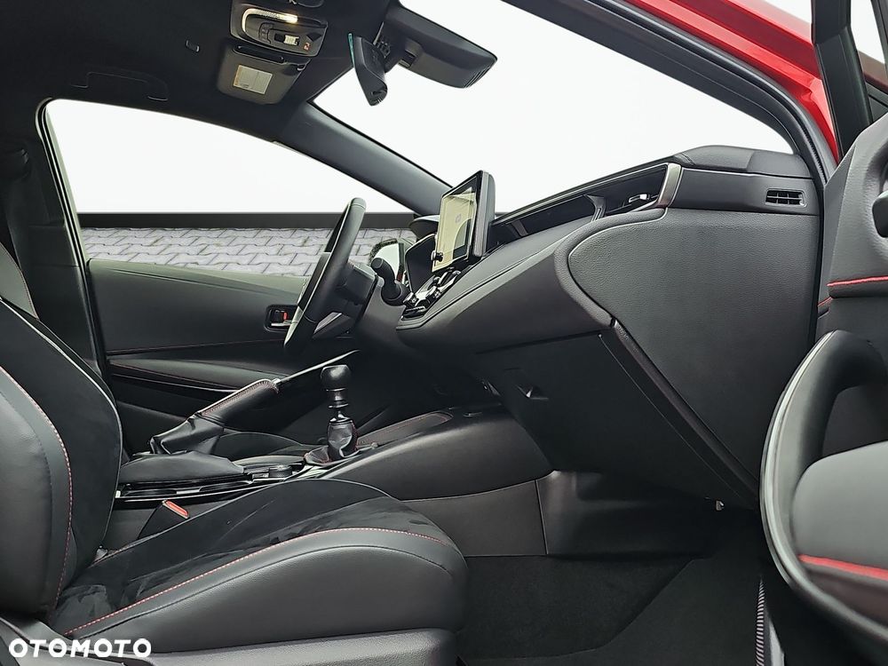 Toyota GR Corolla - 13