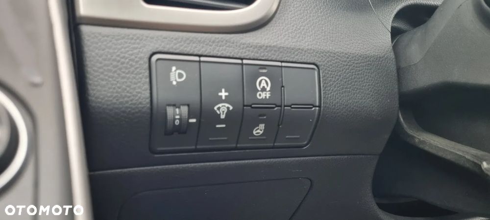 Hyundai i30 1.4 Passion Plus - 34