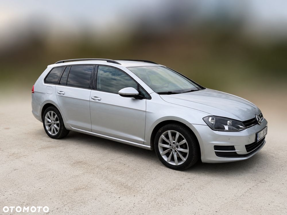 Volkswagen Golf 1.6 TDI BlueMotion Technology DSG Trendline - 4