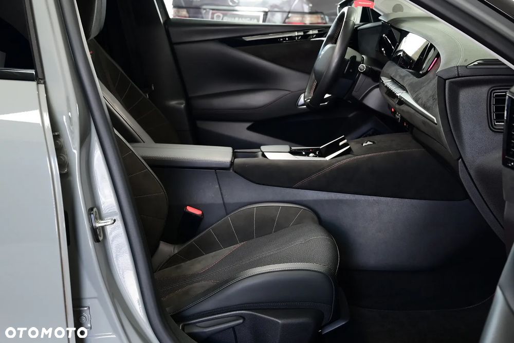 DS Automobiles DS 4 1.5 BlueHDi Performance Line + - 22
