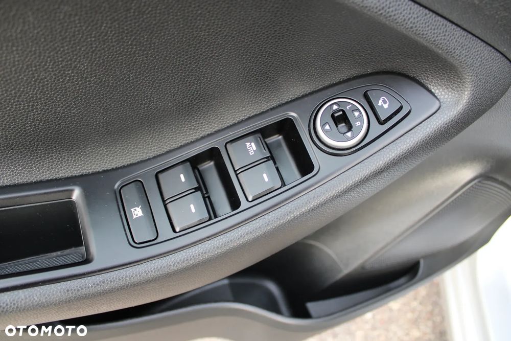Hyundai i20 - 11
