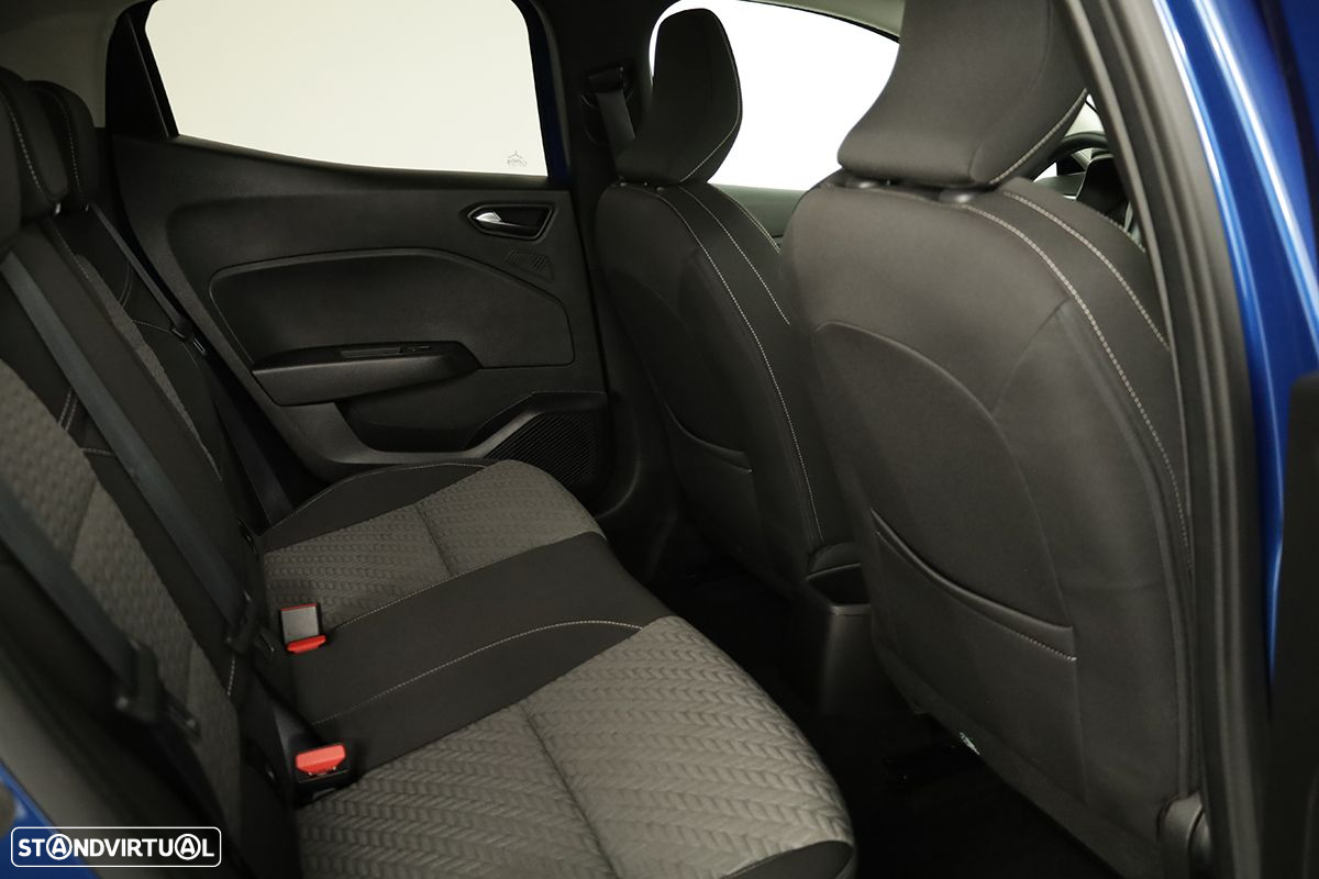 Renault Clio 1.0 TCe Evolution Bi-Fuel - 23