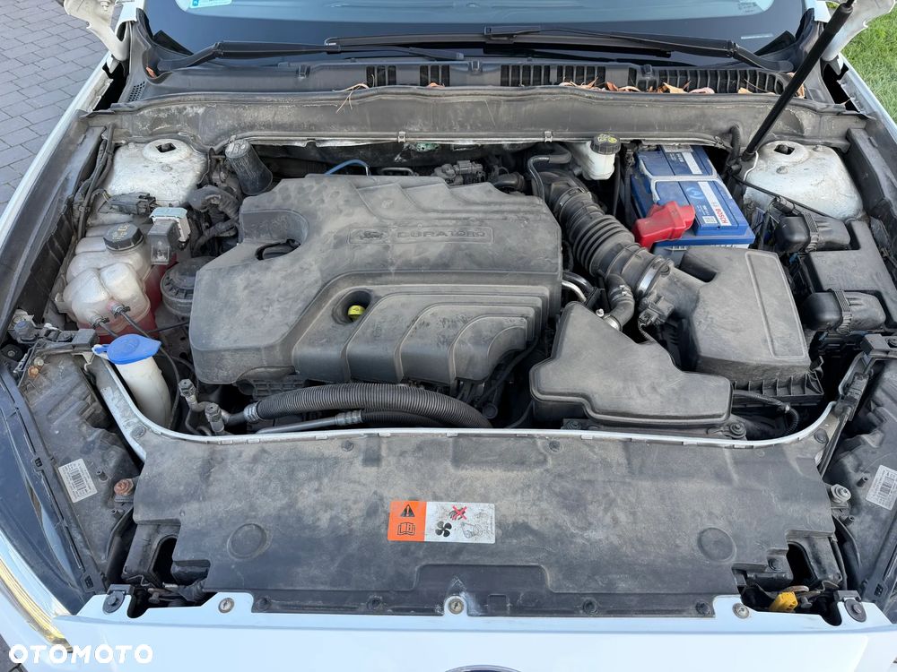 Ford Mondeo 2.0 TDCi Titanium PowerShift - 28