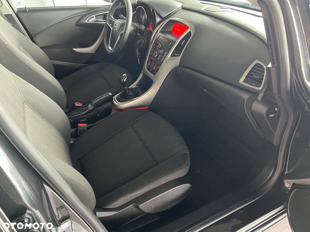 Opel Astra - 22