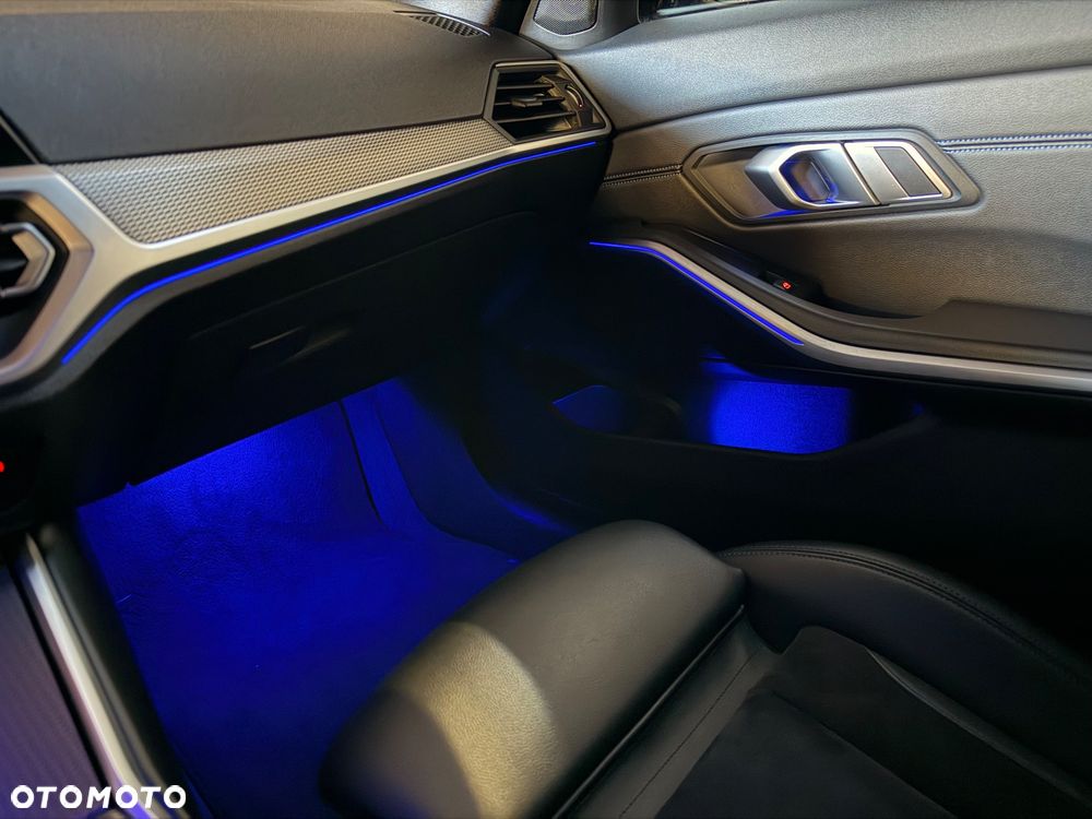BMW Seria 3 - 41