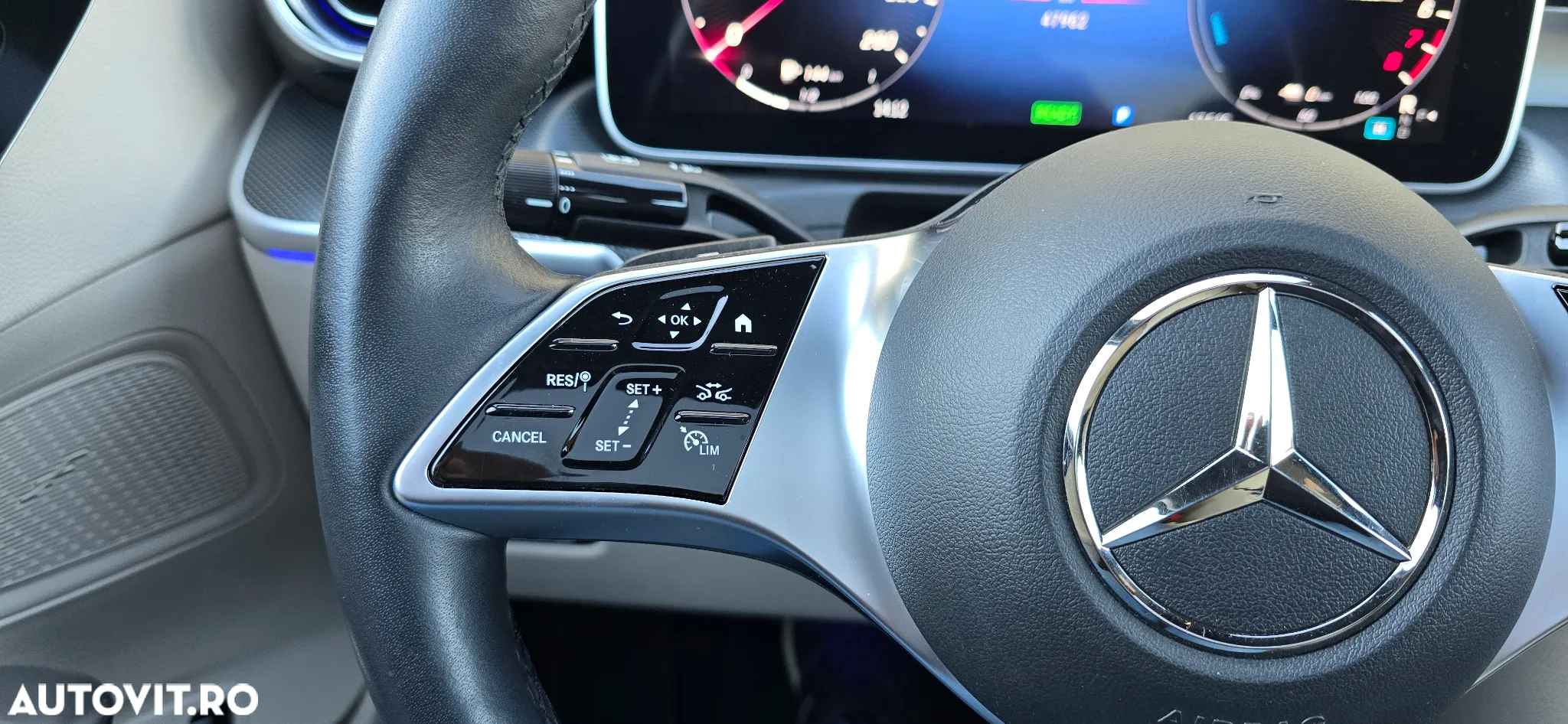 Mercedes-Benz C 300 e 9G-TRONIC Avantgarde Advanced - 12