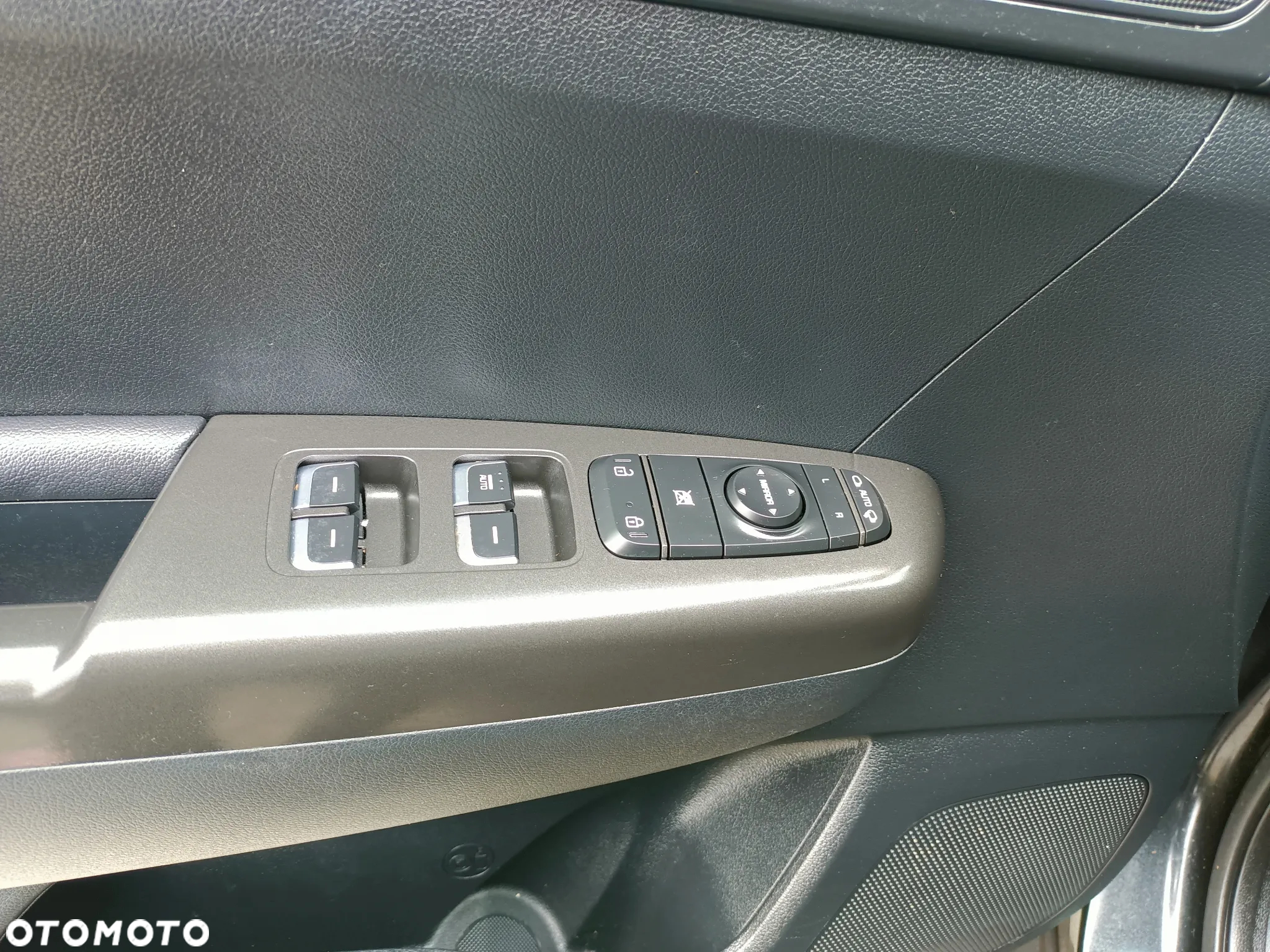 Kia Sportage - 13