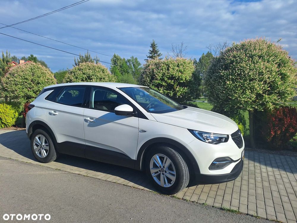 Opel Grandland X 1.2 T Innovation S&S - 4