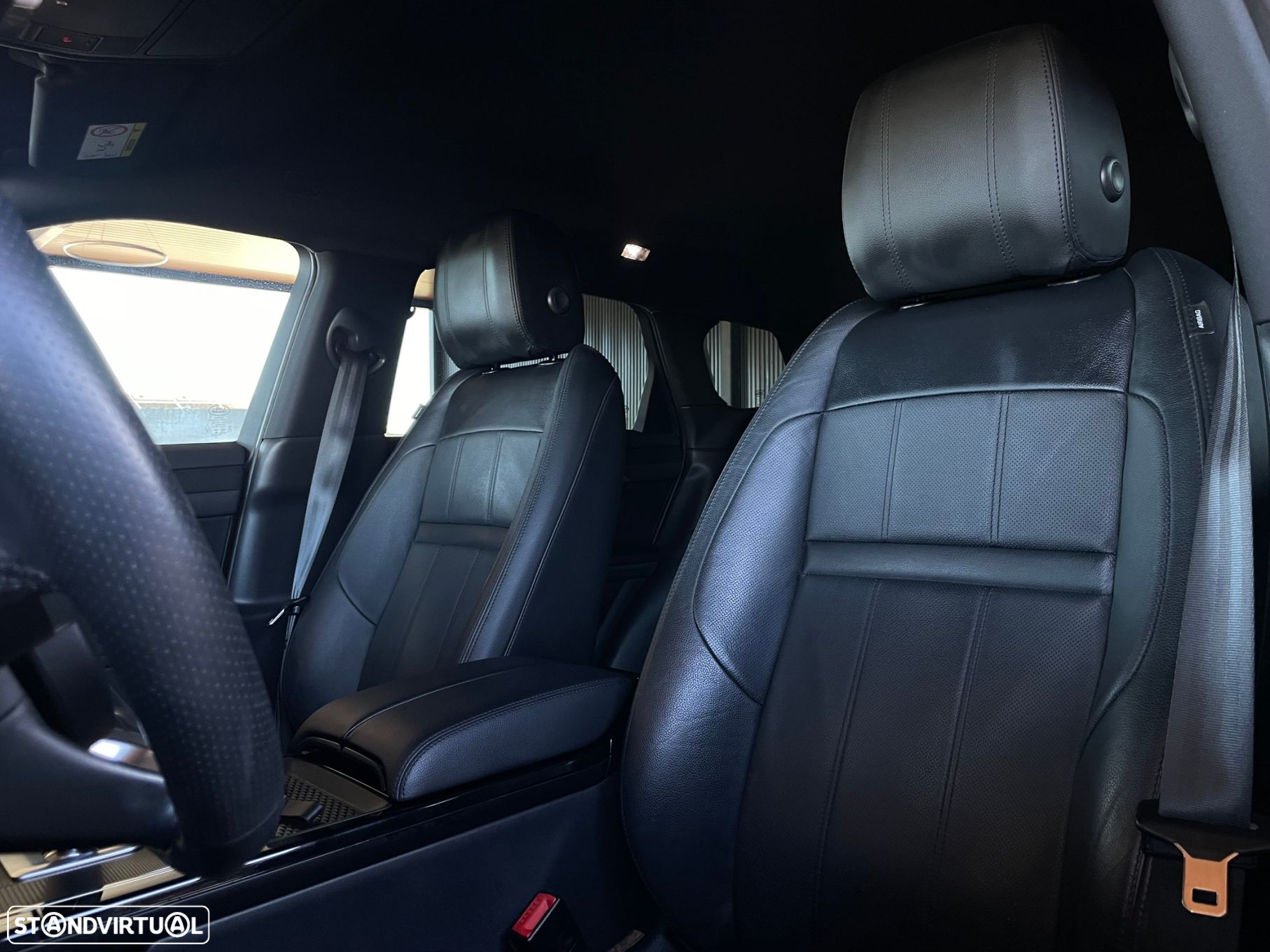 Land Rover Range Rover Evoque 2.0 D150 AWD R-Dynamic S Auto - 12