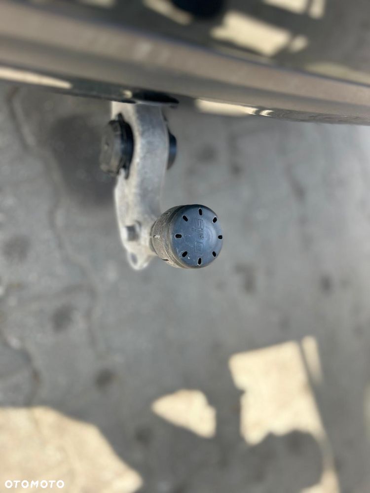 Mercedes-Benz GLE - 31