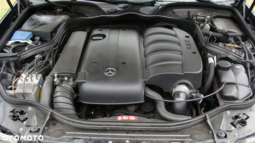 Mercedes-Benz Klasa E 220 CDI Automatik Elegance - 23