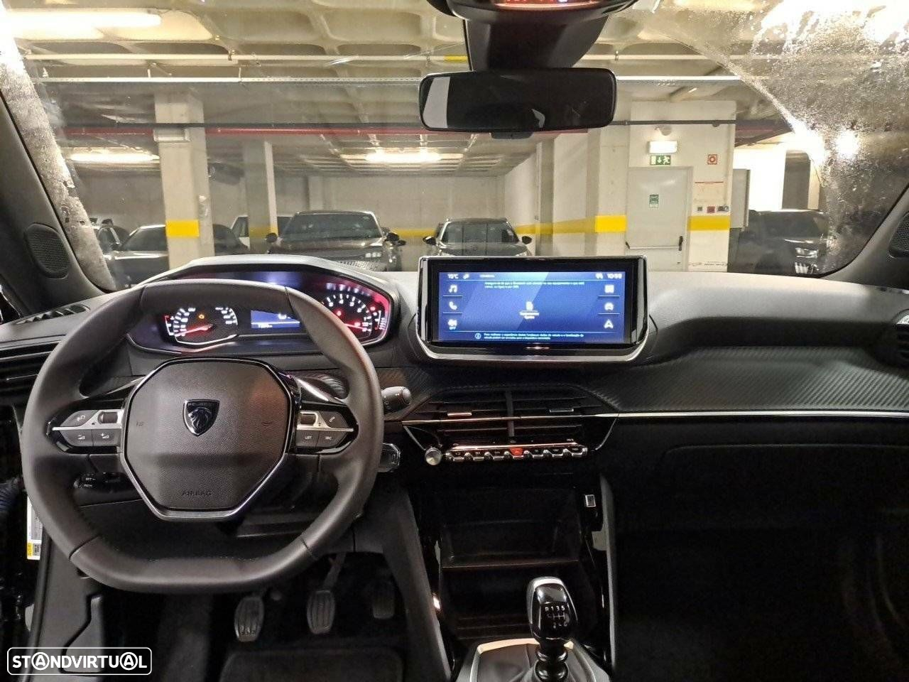 Peugeot 2008 1.2 PureTech Active - 8
