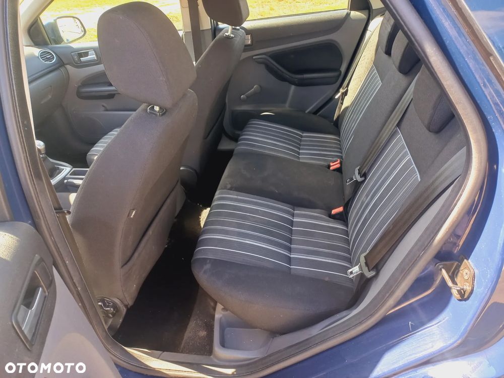 Ford Focus 1.6 TDCi Trend - 11