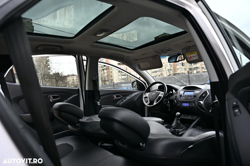 Hyundai ix35 2.0 CRDI 4WD Style - 10