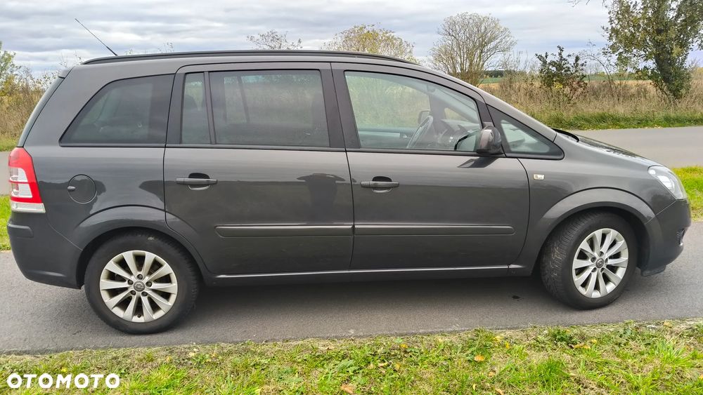 Opel Zafira 2014 photo 5
