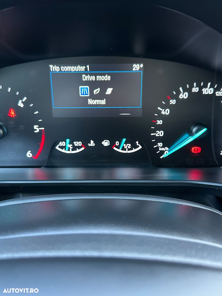 Ford Focus 1.5 TDCi DPF Start-Stopp-System Titanium - 30