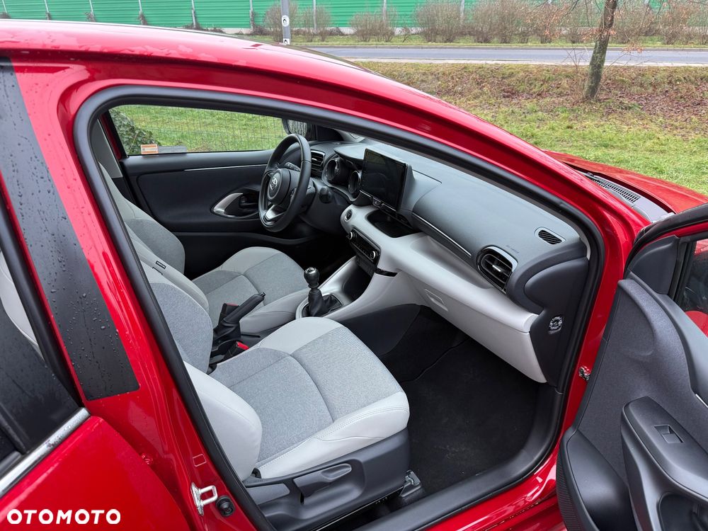 Toyota Yaris 1.5 Style - 11