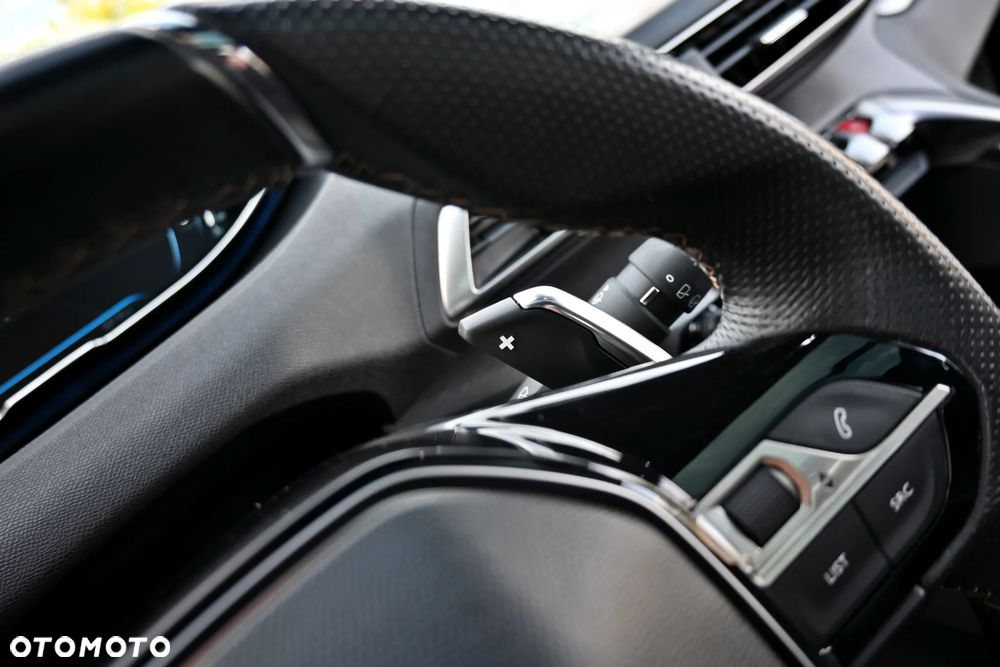 Peugeot 3008 2.0 BlueHDi GT S&S EAT8 - 34