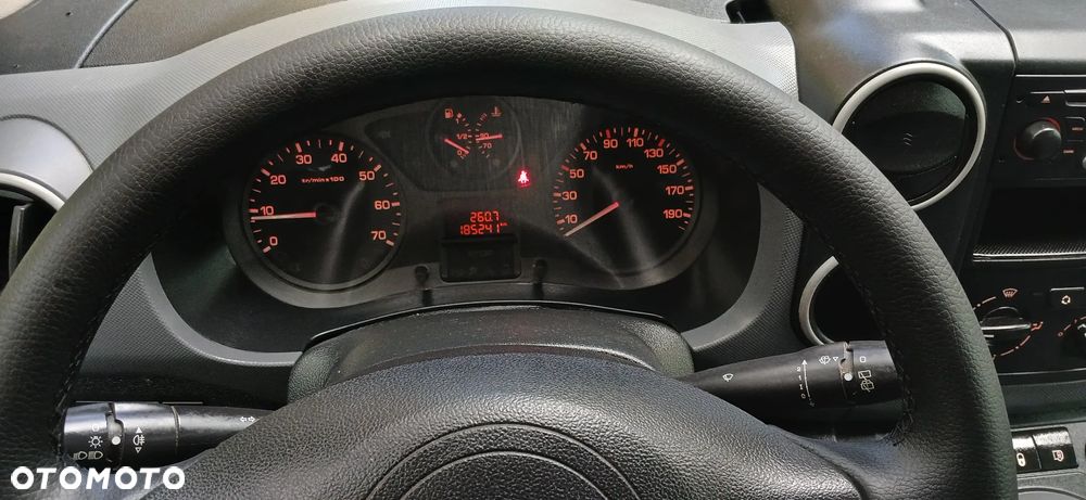Citroën Berlingo Multispace 1.6 HDI Plus - 25