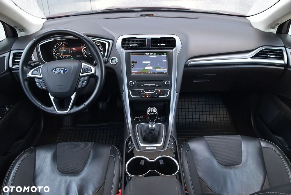 Ford Mondeo - 25