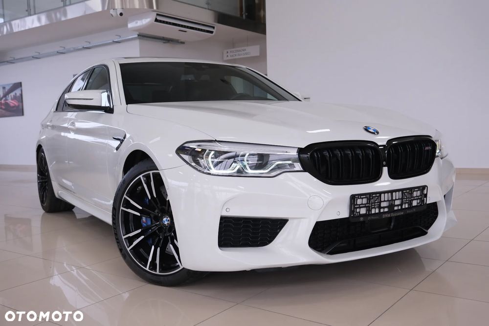BMW M5 - 4