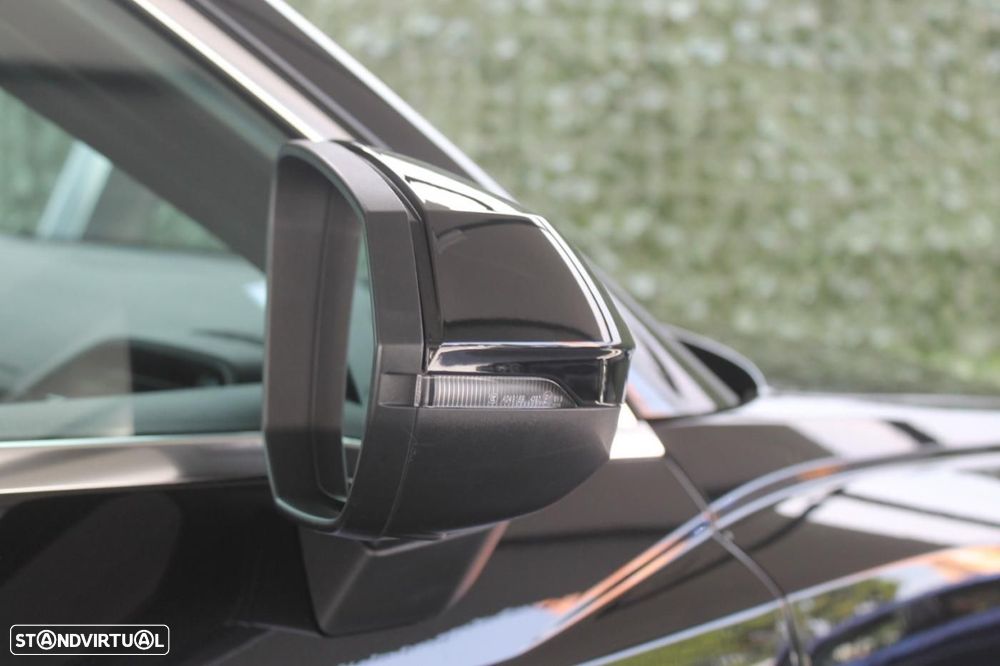 Audi Q3 35 TDI Advanced S tronic - 37
