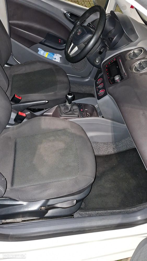 SEAT Ibiza 1.4 TDI Ecomotive DPF - 17