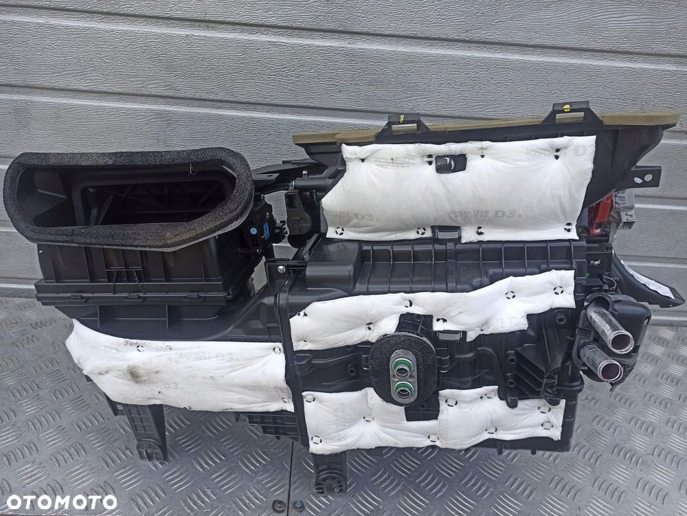 KIA CEED III LIFT NAGRZEWNICA EUROPA KOMPLETNA 2023R 97200-J7130 - 4
