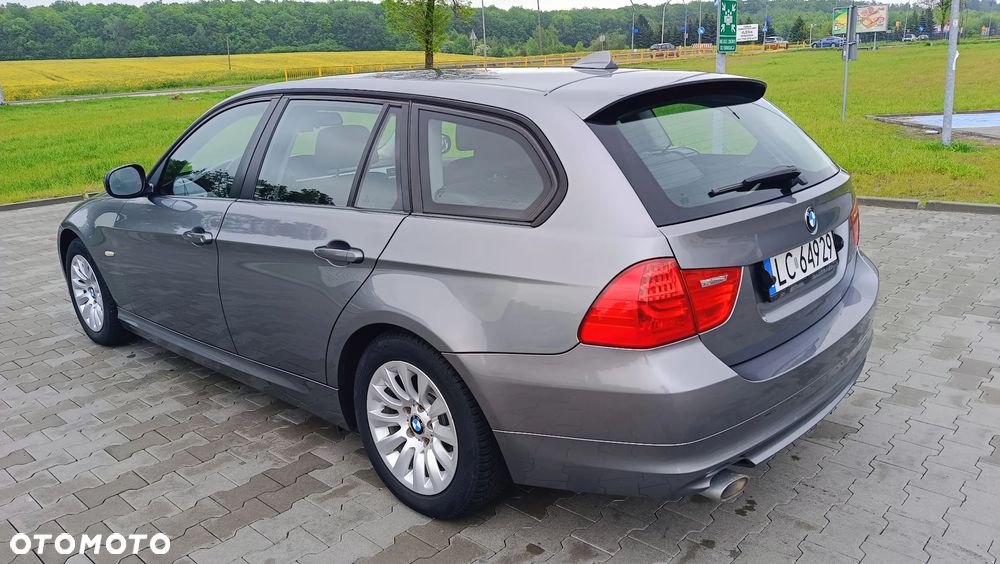 BMW Seria 3 320d DPF - 4