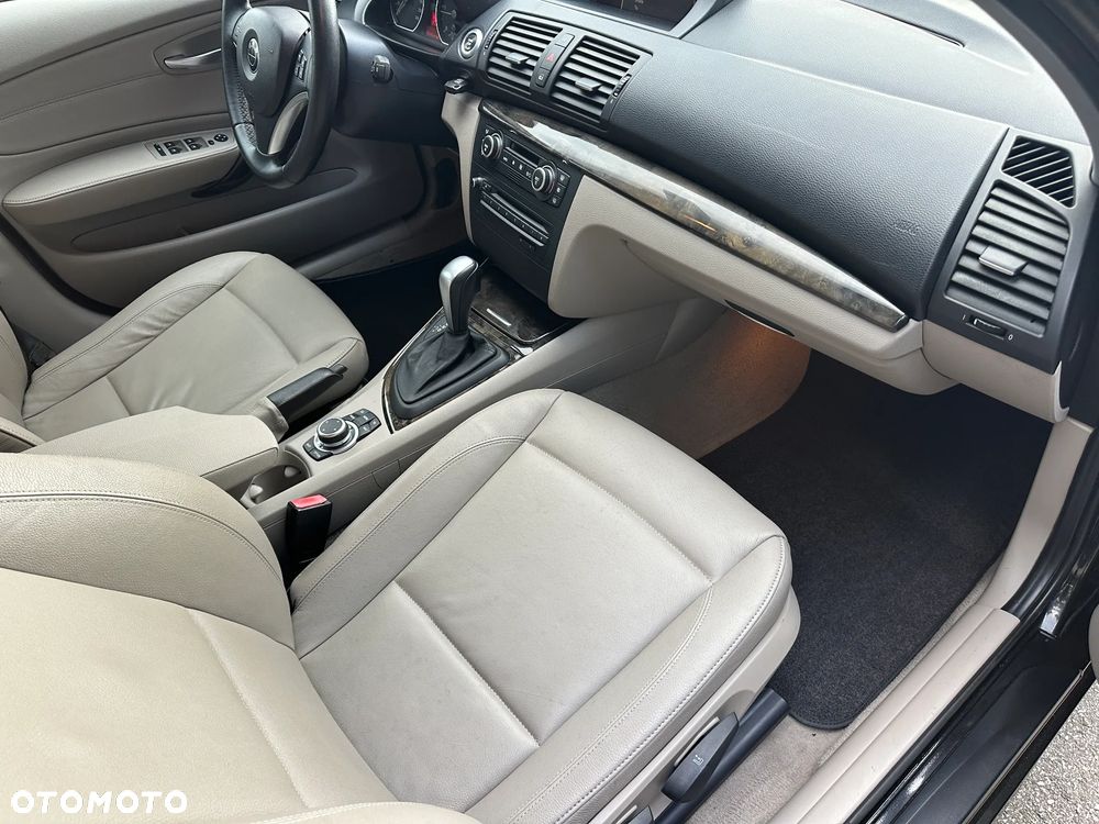 BMW Seria 1 118d DPF Edition Lifestyle - 11