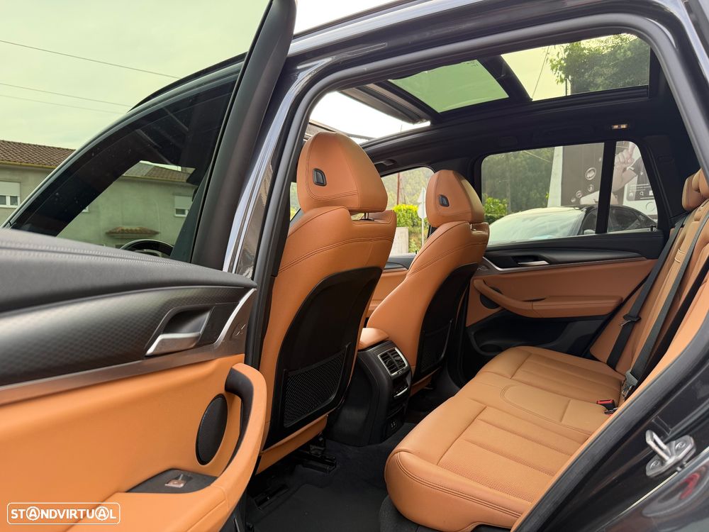 BMW iX3 M Sport Impressive - 13