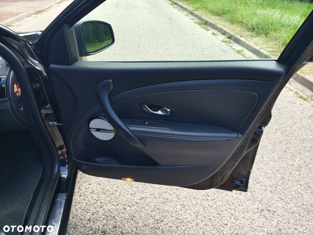Renault Megane ENERGY TCe 115 Start & Stop Bose Edition - 13