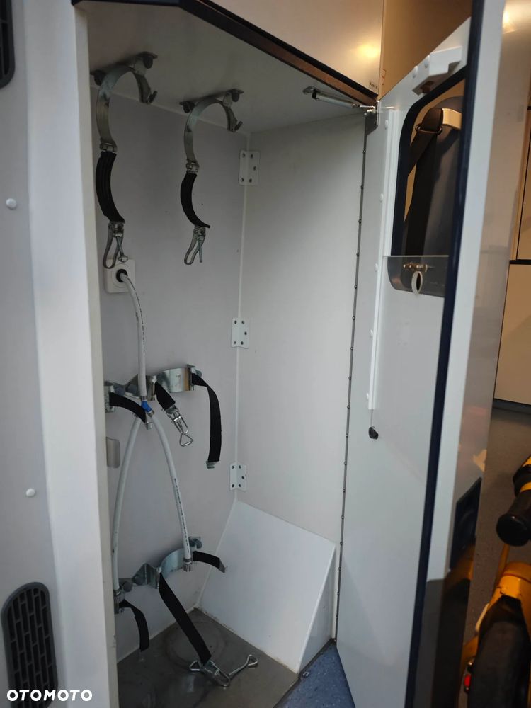 Volkswagen Crafter - 17