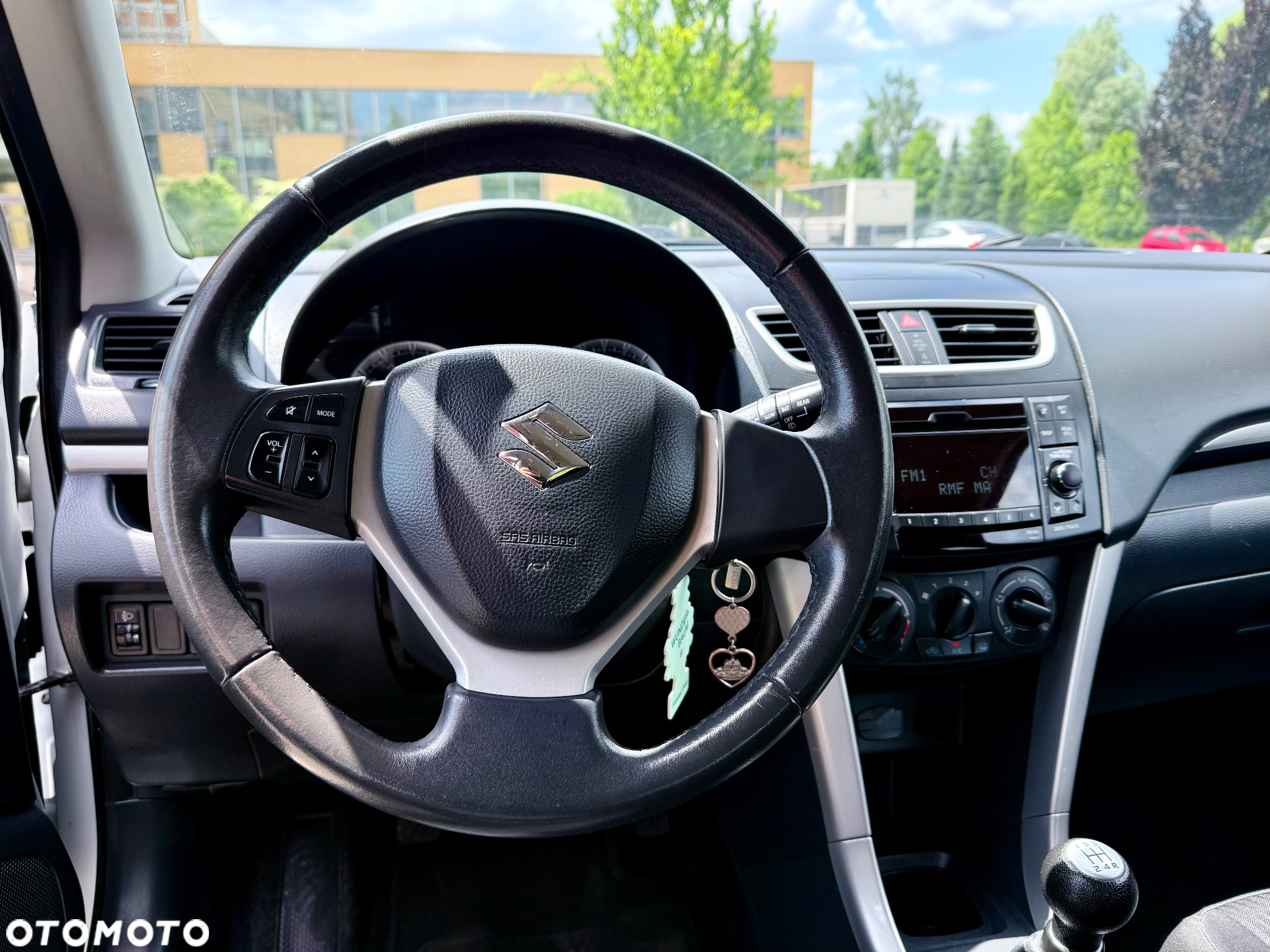 Suzuki Swift 1.2 Premium - 19