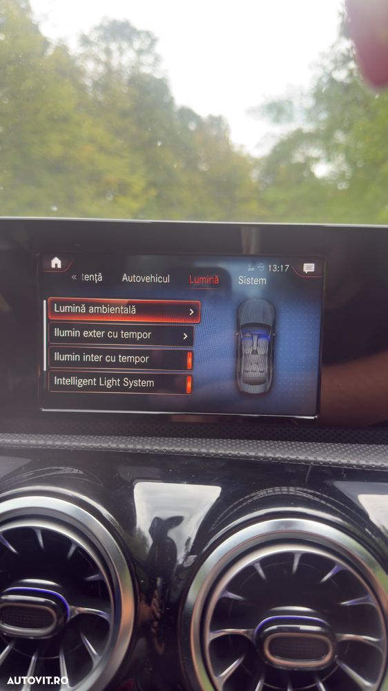 Mercedes-Benz CLA 200 - 13