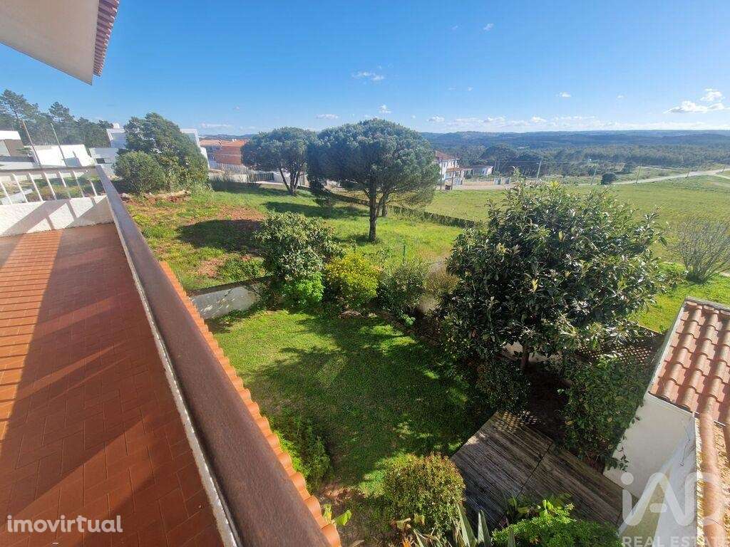 Casa / Villa T5 em Nadadouro de 320,00 m2 - Grande imagem: 2/30