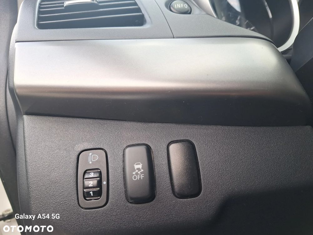 Mitsubishi Lancer 1.6 - 29
