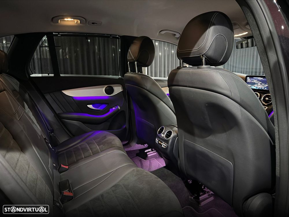 Mercedes-Benz GLC 300 de 4Matic 9G-TRONIC AMG Line — fotografia 45